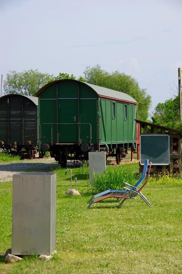 Villa Urlaubsbahnhof-Schlafwagen Lauterbach  Exterior foto